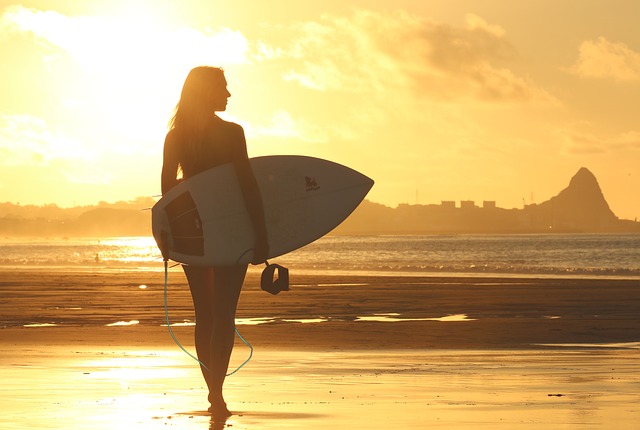 beach girl photo